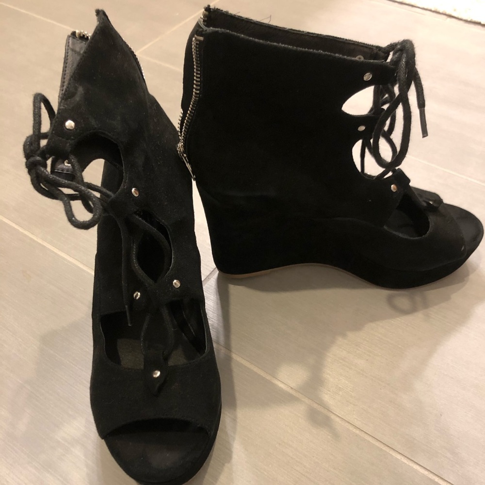 Black suede women’s wedges size 8